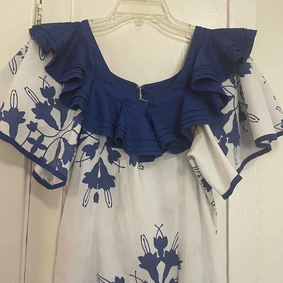 Vintage Mamo Howell Hawaiian Blue and White Floral Maxi Dress size 10 - Picture 2 of 10